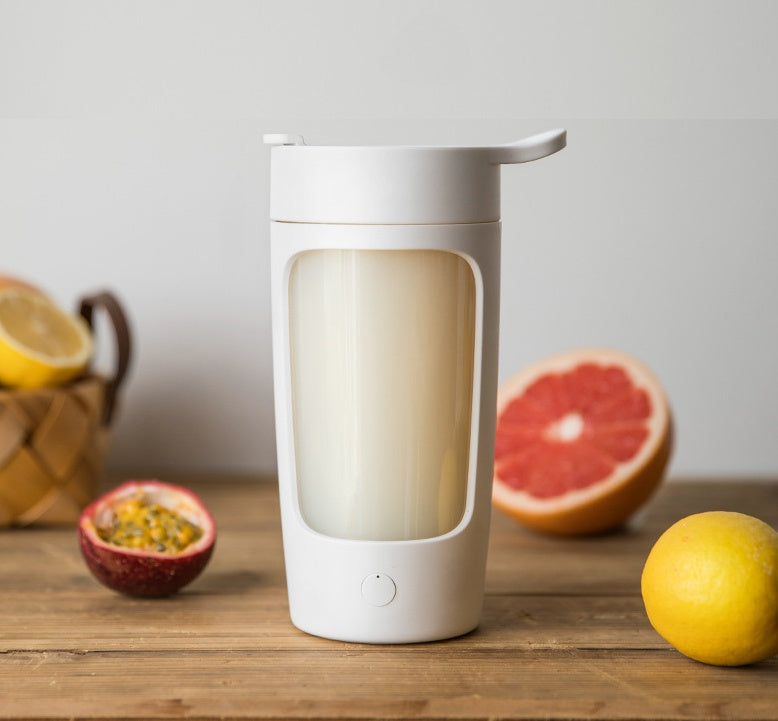 Portable Juice Blender - Compact, Lightweight, and Rechargeable - Perfect for Smoothies, Shakes, and Outdoor Activities